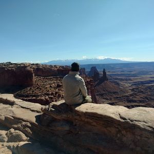 Meet your Posher, Jonathan